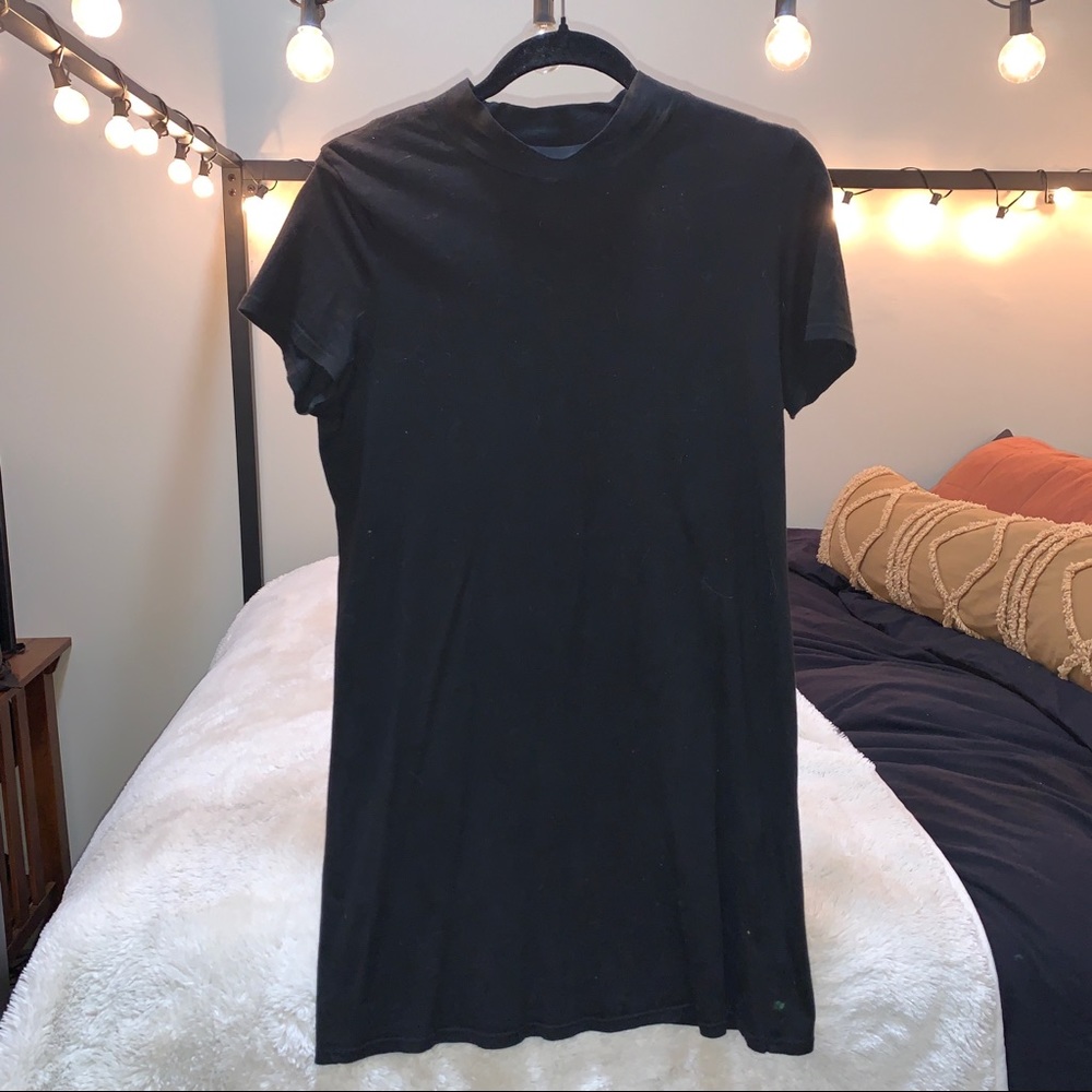 Mock Neck T-shirt Dress black
